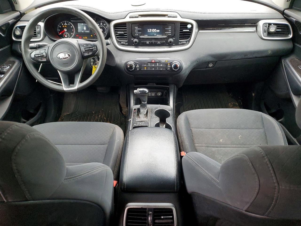 2017 KIA SORENTO