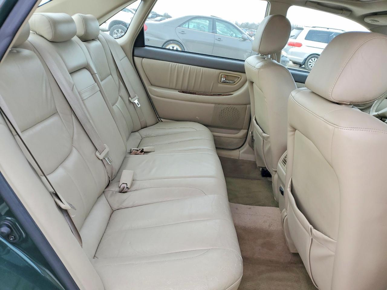 2001 TOYOTA Avalon
