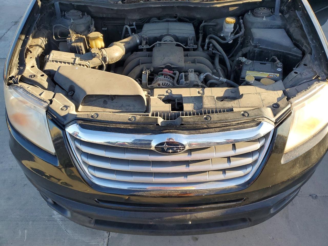 2011 SUBARU Tribeca