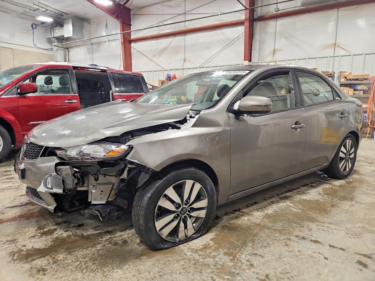 2013 KIA FORTE