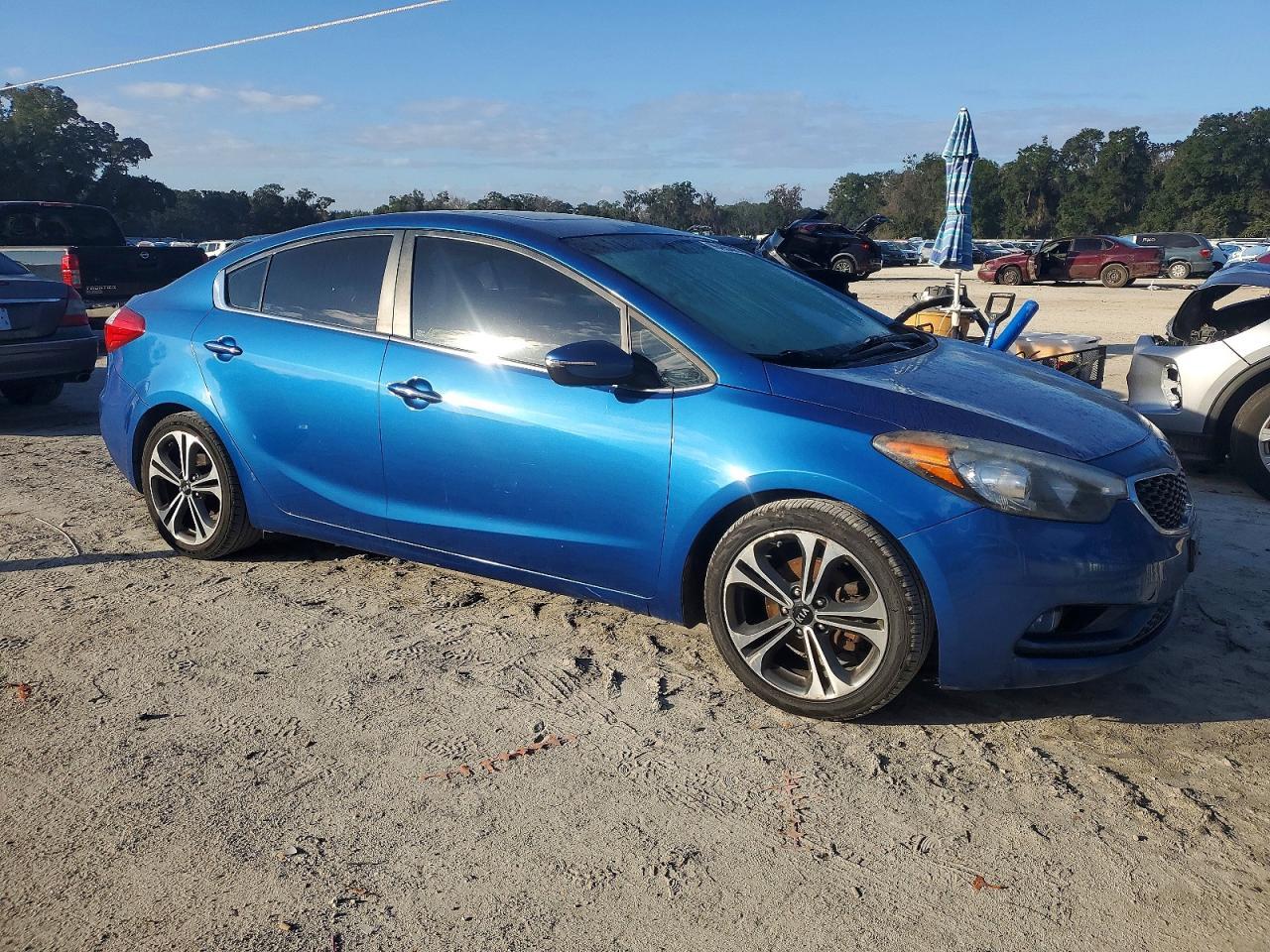 2015 KIA FORTE