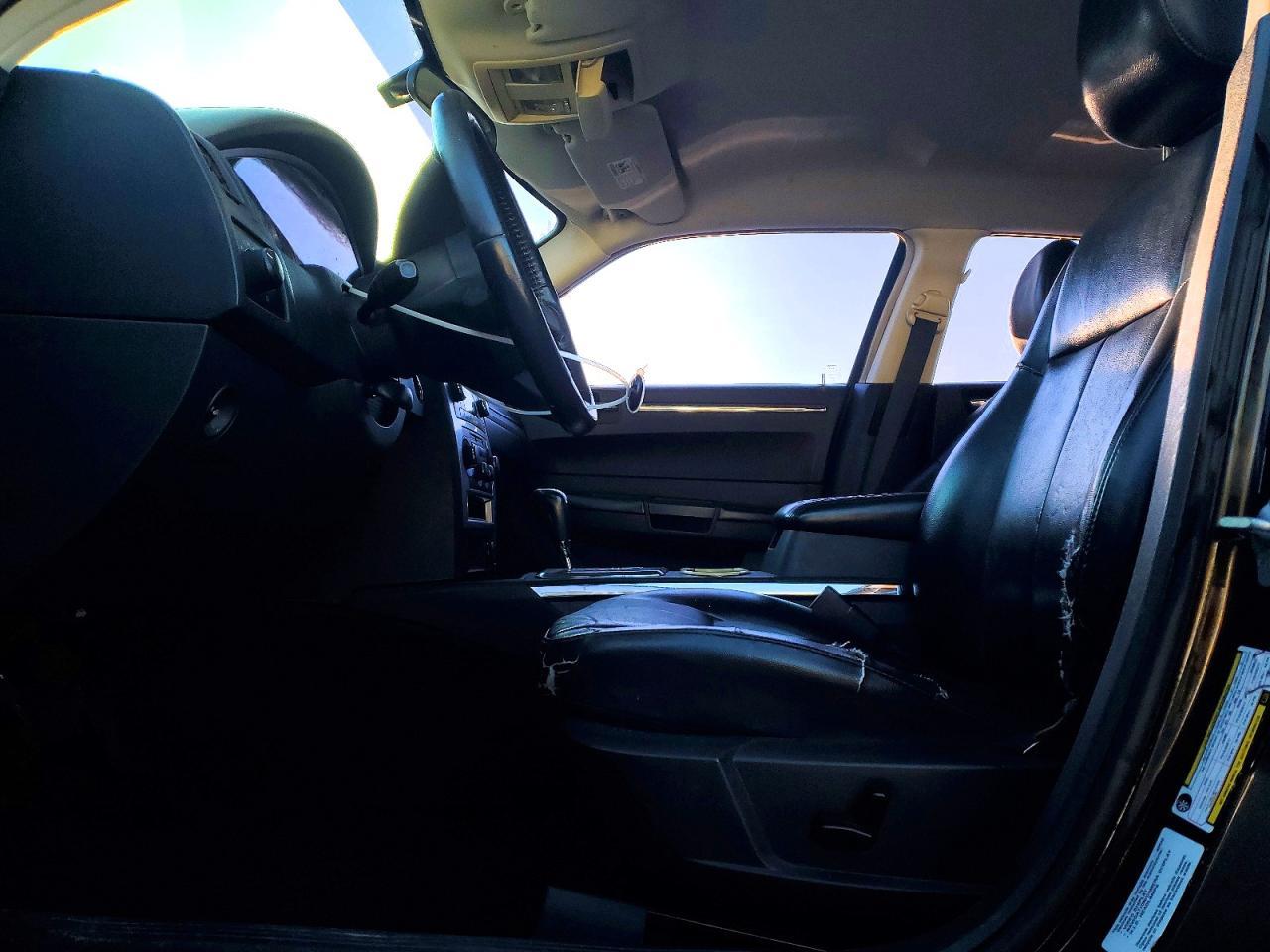2010 CHRYSLER 300