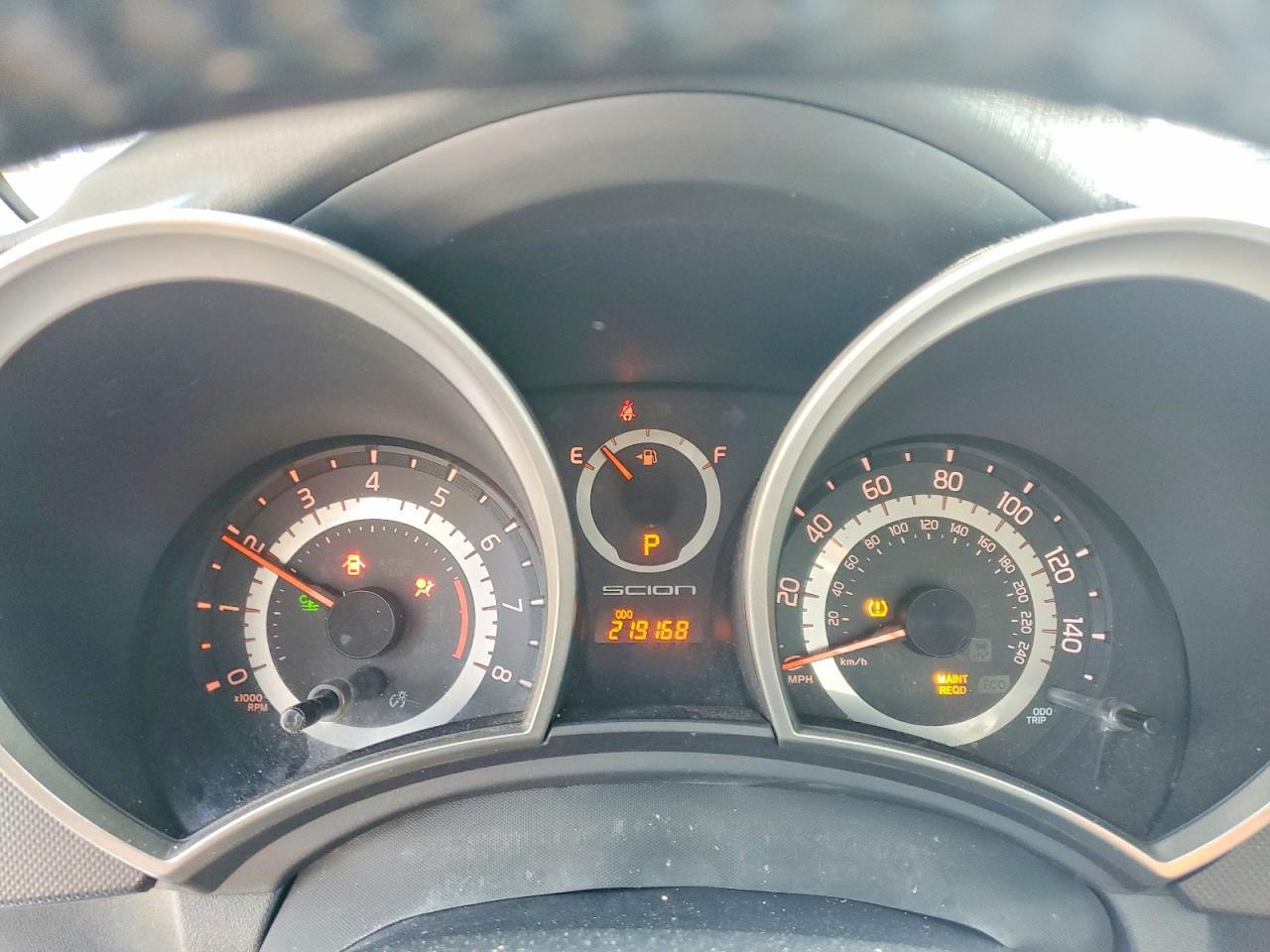 2011 TOYOTA SCION
