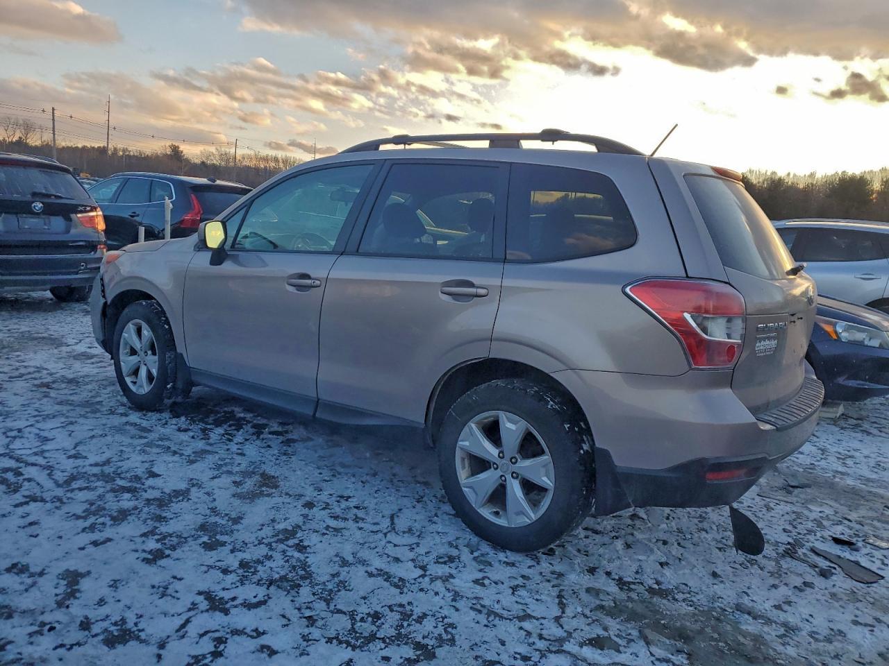 2015 SUBARU FORESTER