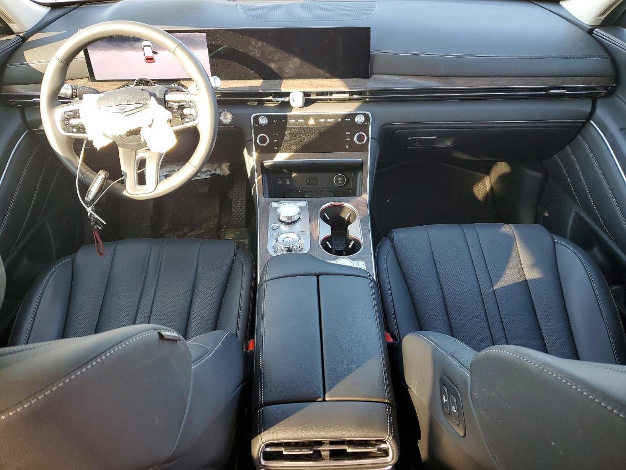 2025 GENESIS GV80