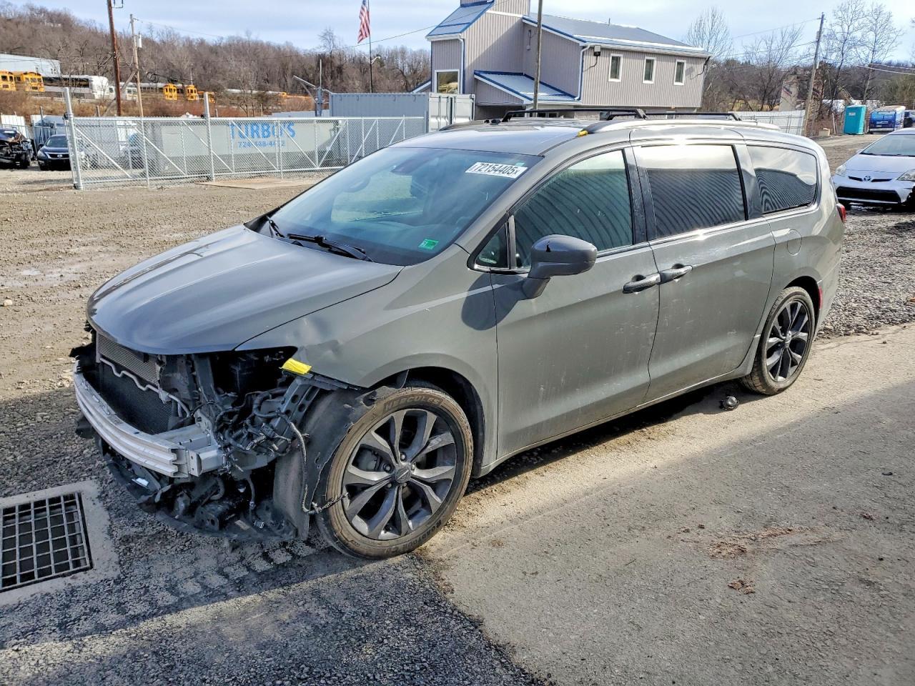 2020 CHRYSLER Pacifica