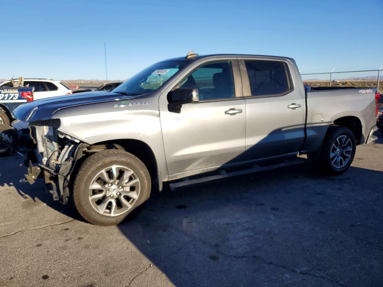 2021 CHEVROLET Silverado