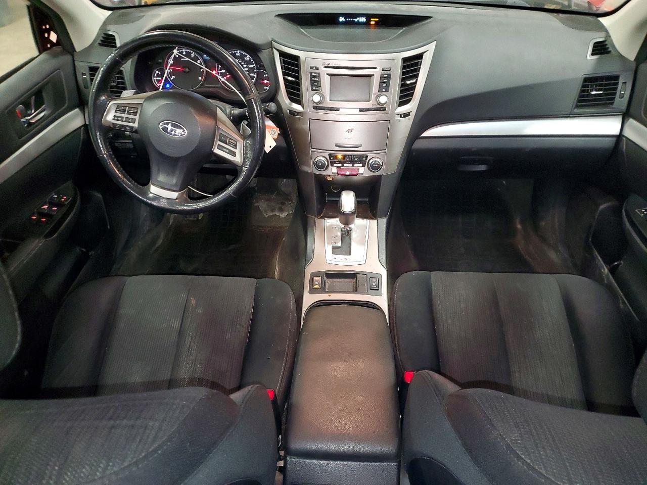 2014 SUBARU Outback
