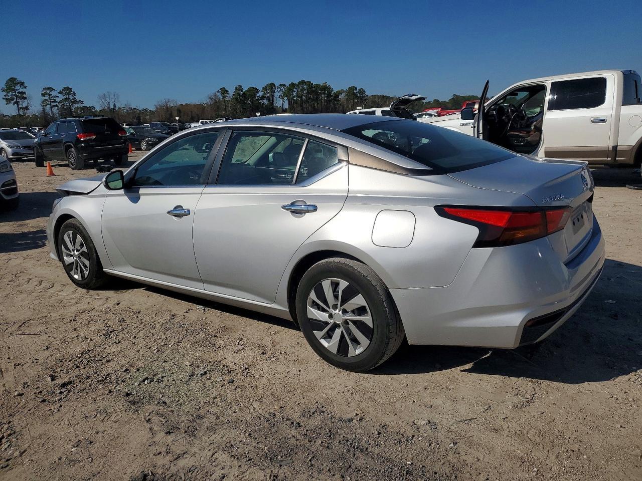 2021 NISSAN ALTIMA