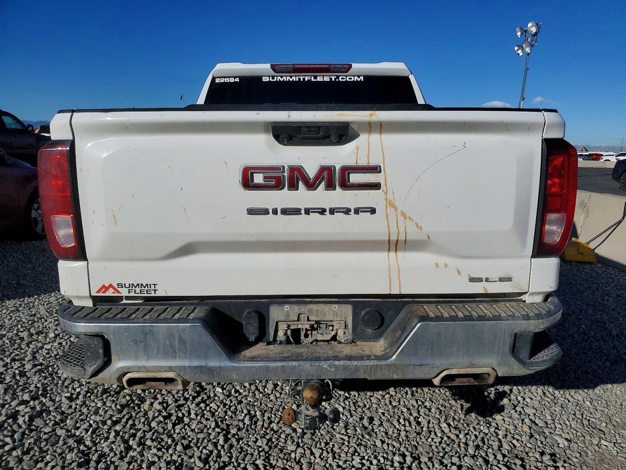 2023 GMC Sierra
