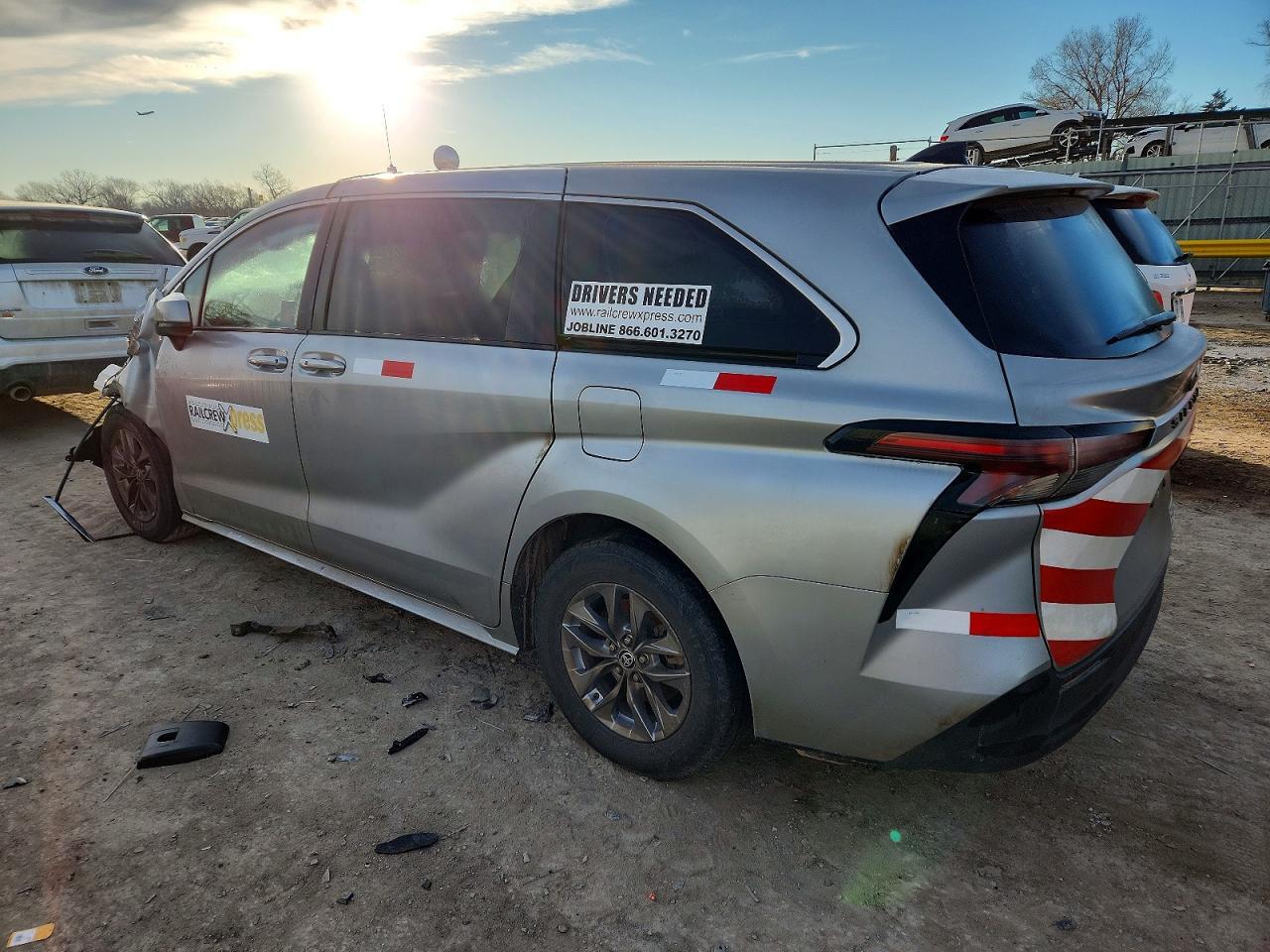 2024 TOYOTA SIENNA