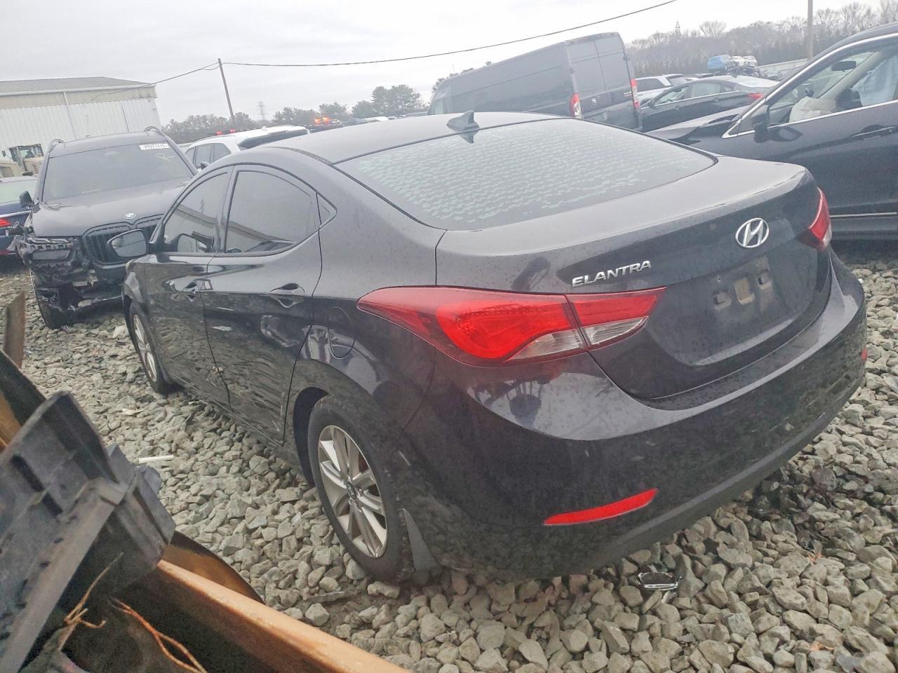 2016 HYUNDAI ELANTRA