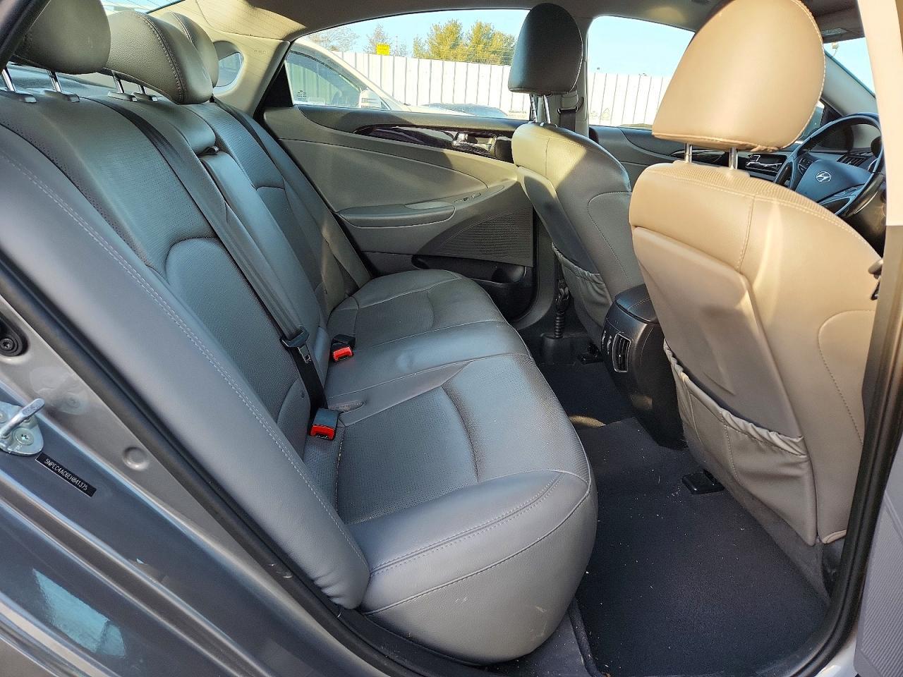 2014 HYUNDAI SONATA