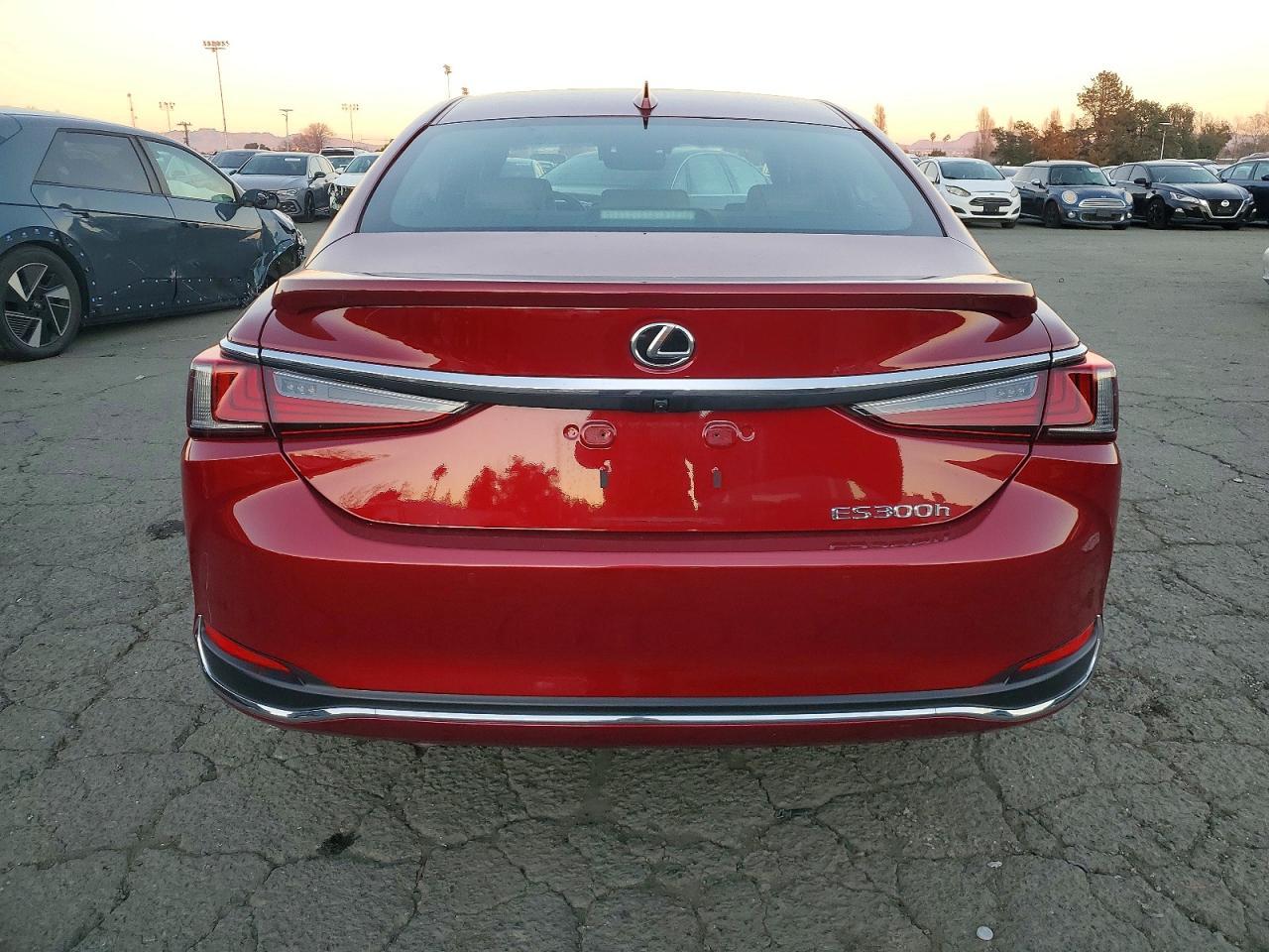 2024 LEXUS ES 300H