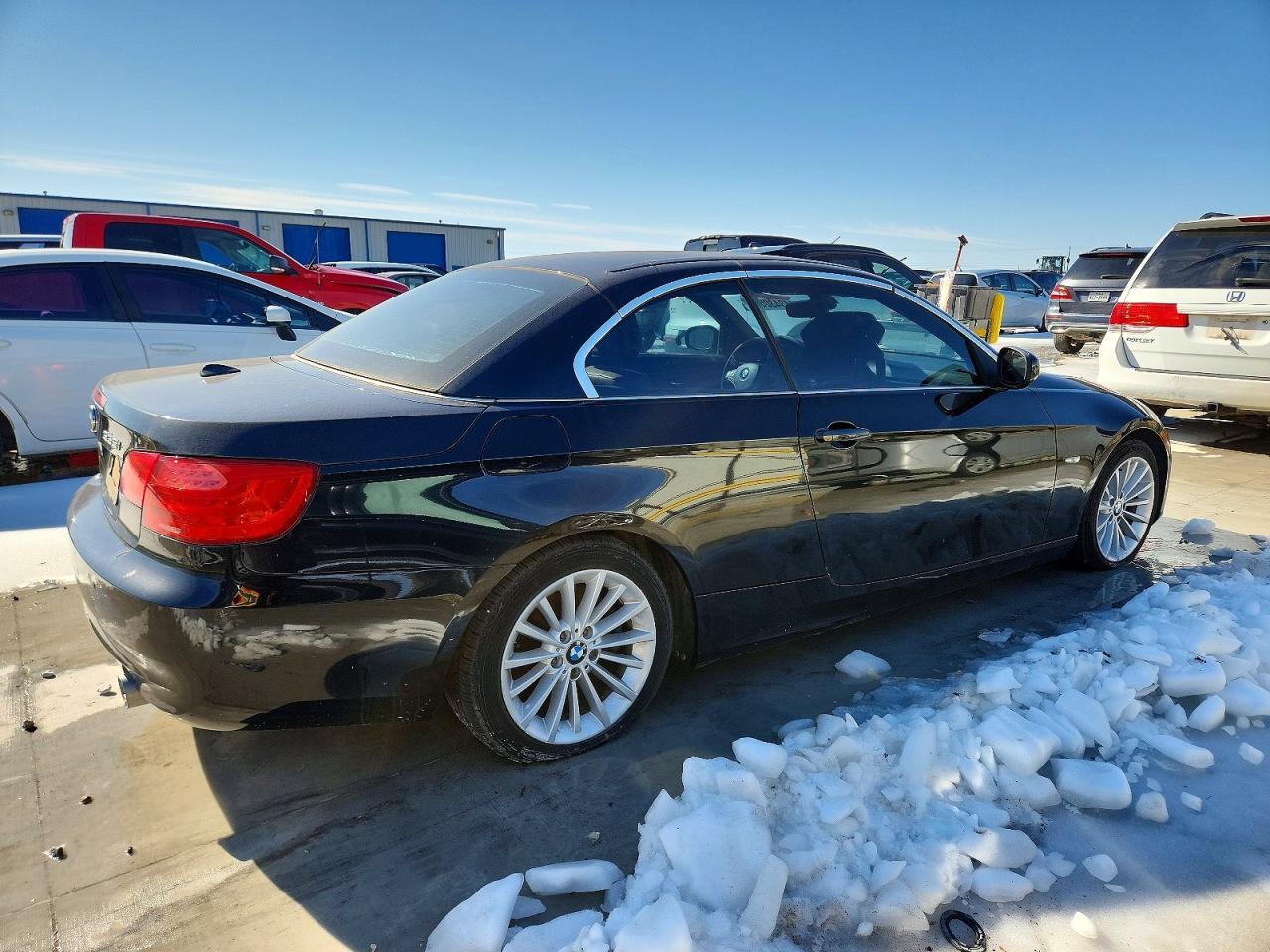 2011 BMW 3 SERIES