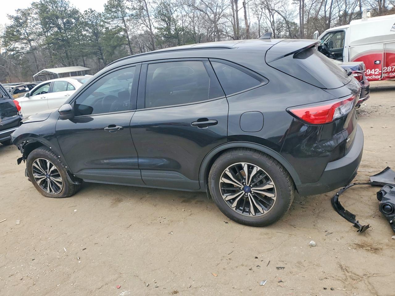 2021 FORD ESCAPE