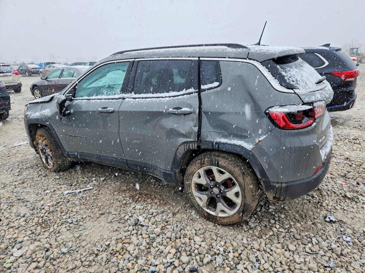2021 JEEP Compass