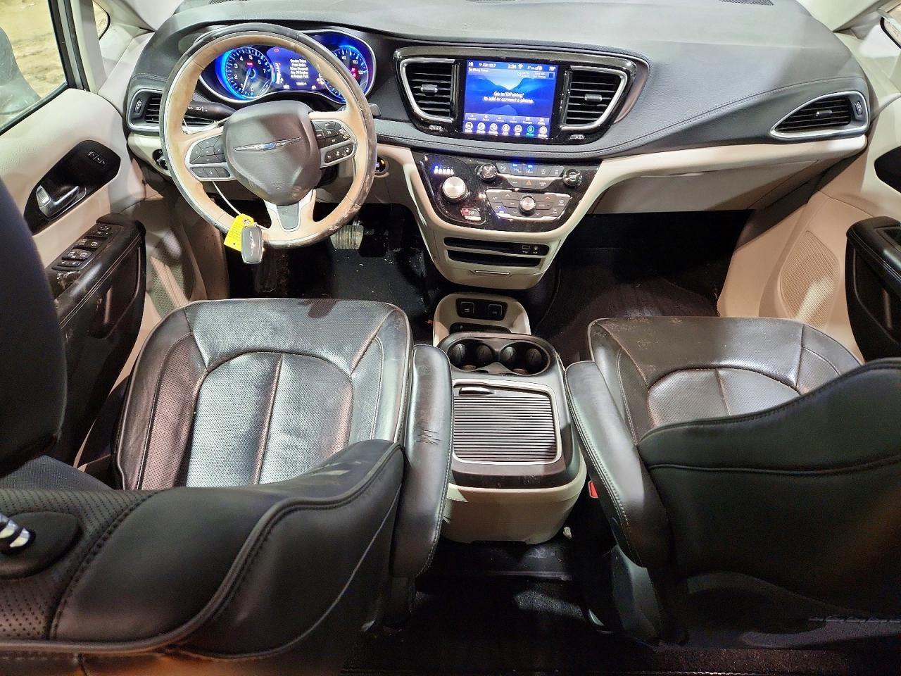 2020 CHRYSLER Pacifica