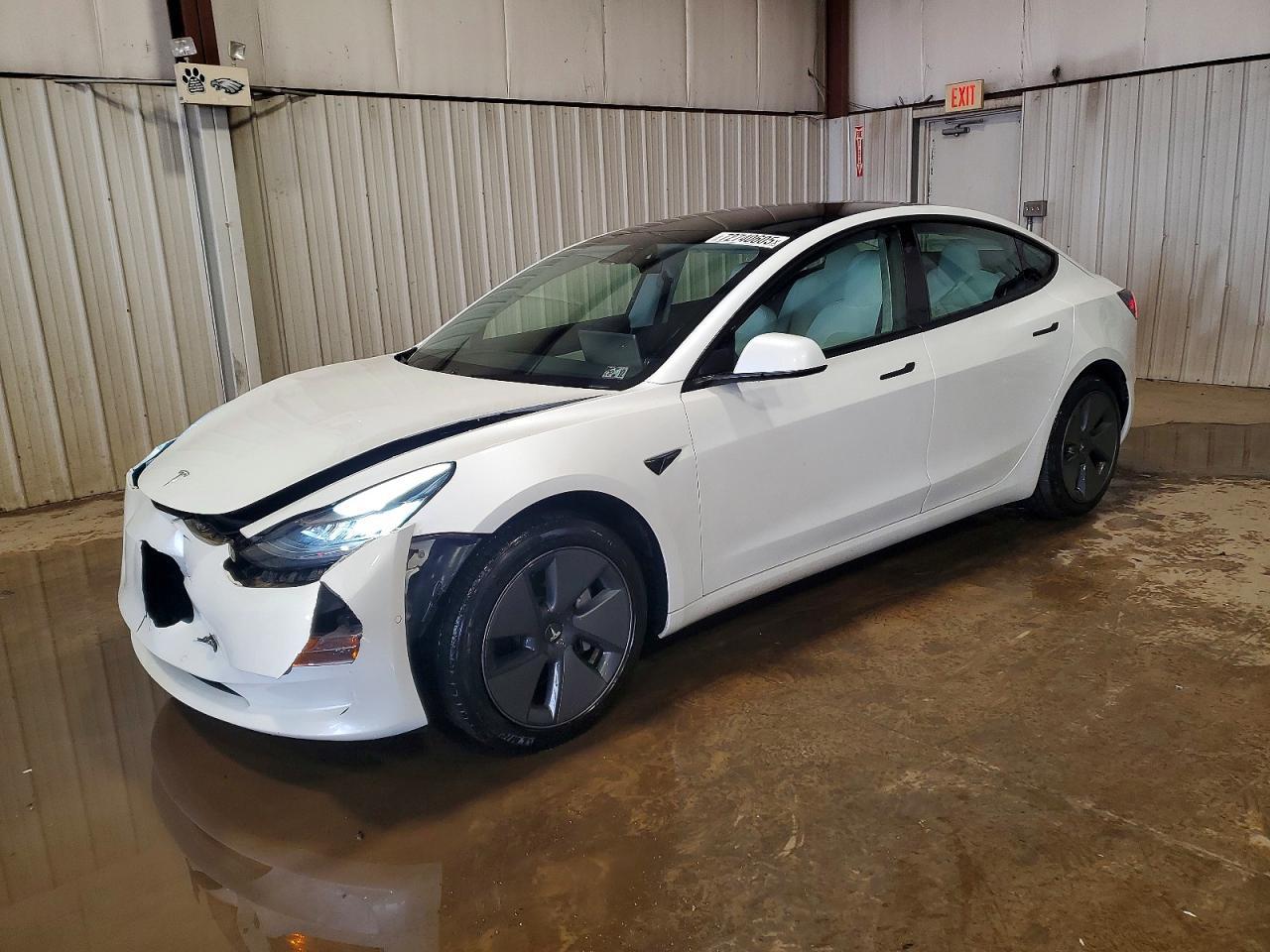 2021 TESLA MODEL 3