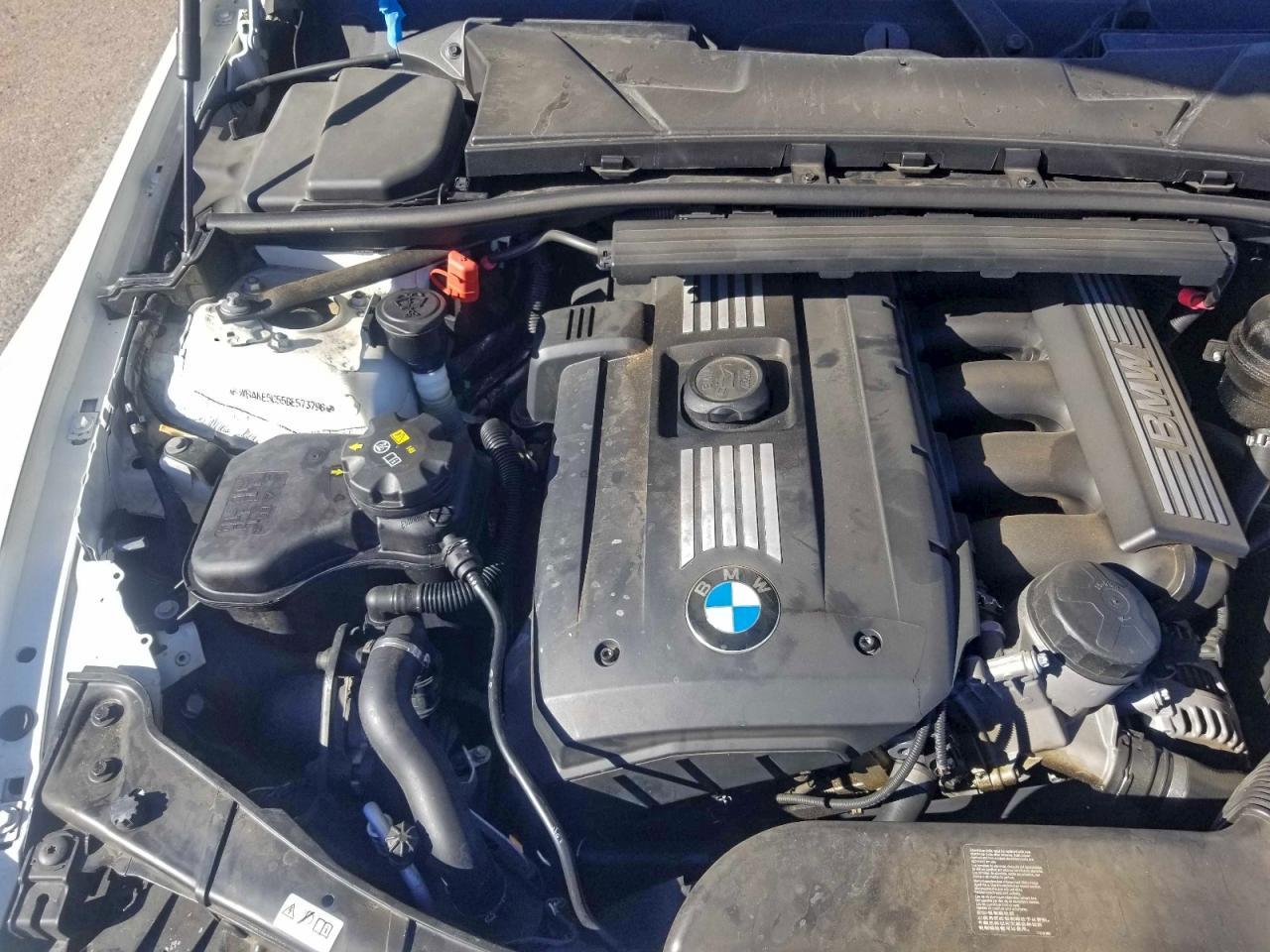 2011 BMW 3 SERIES