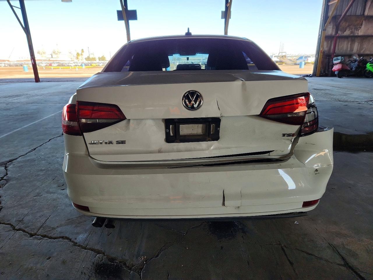 2016 VOLKSWAGEN JETTA