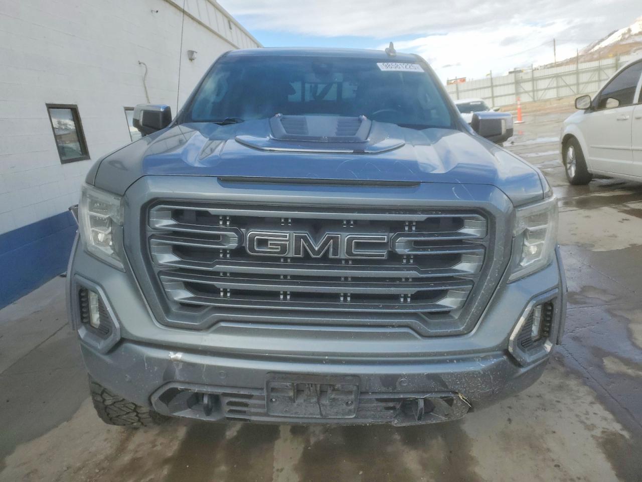 2020 GMC Sierra