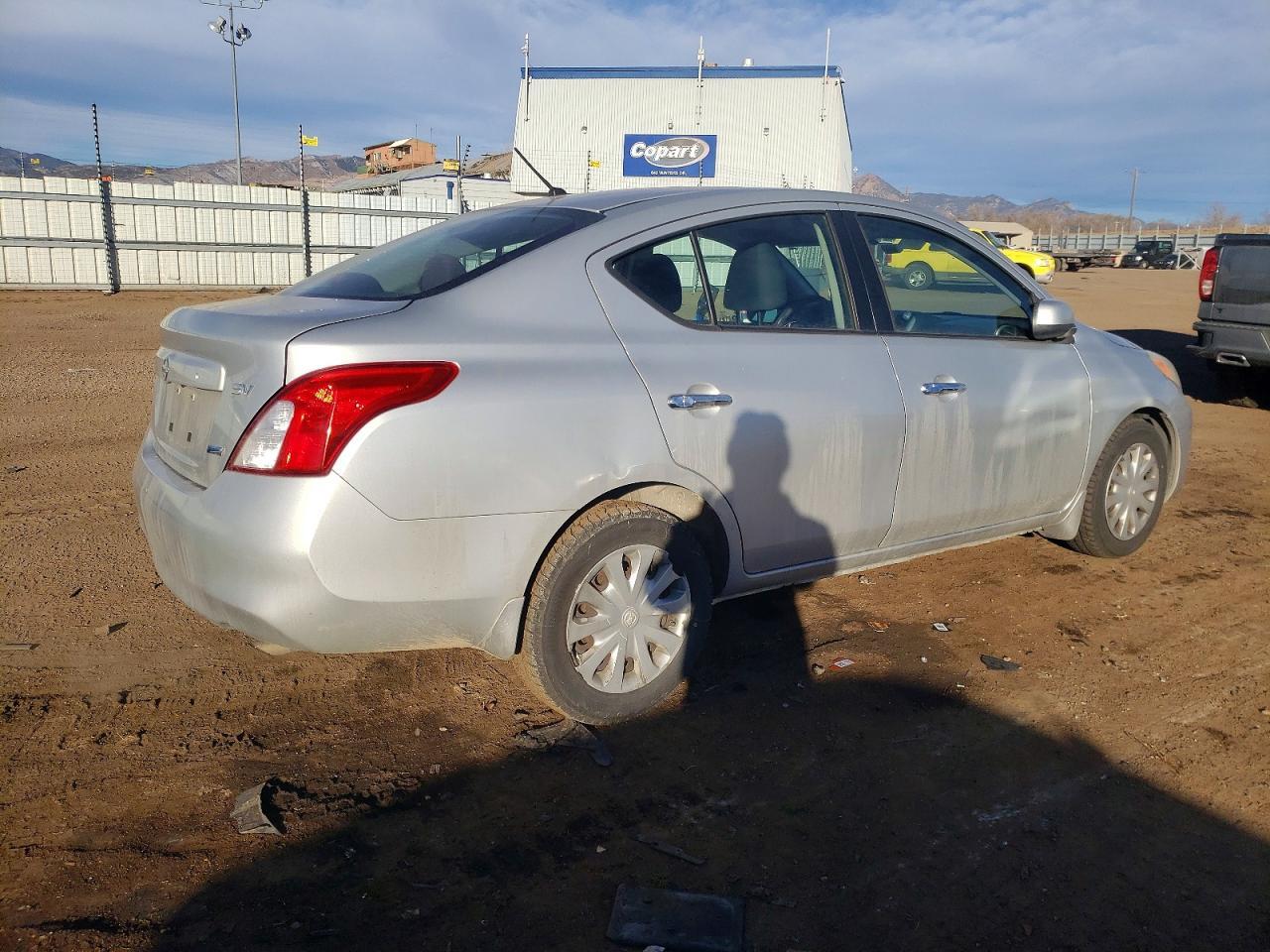 2012 NISSAN VERSA