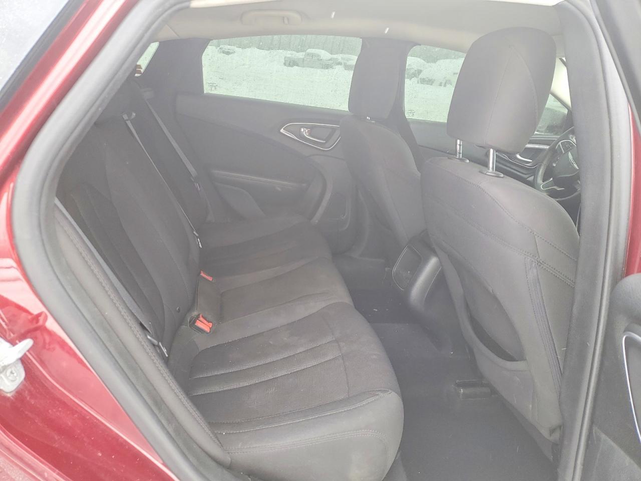 2015 CHRYSLER 200