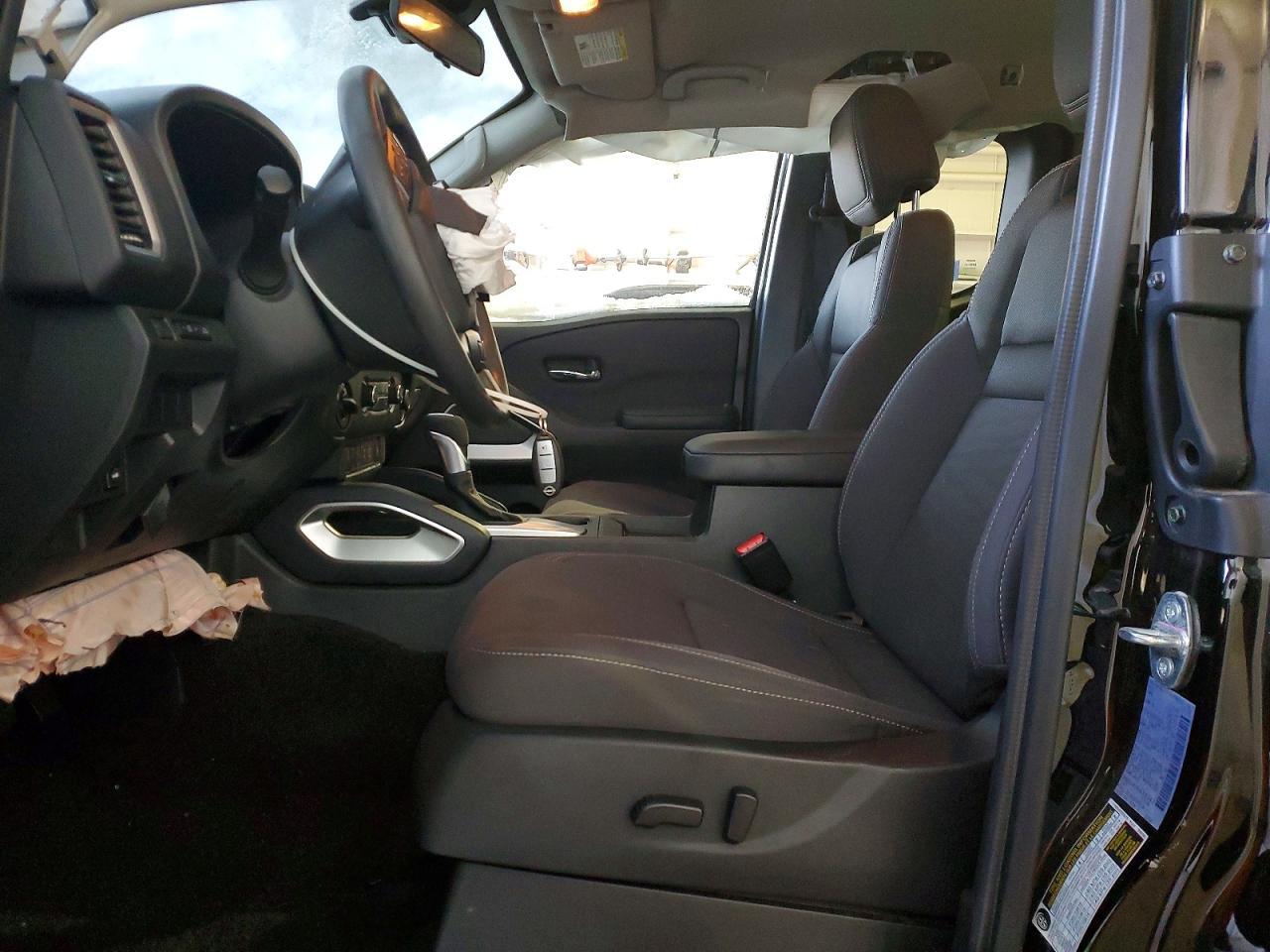 2024 NISSAN Frontier