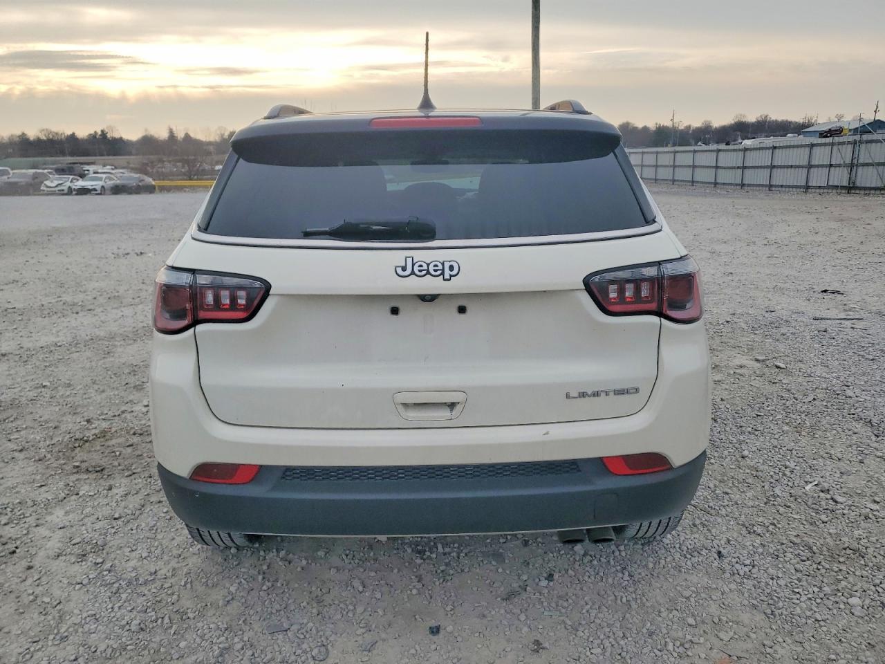 2020 JEEP Compass