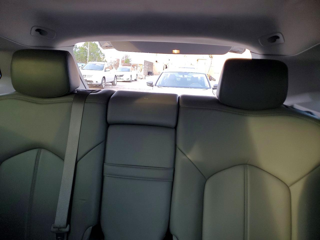2011 CADILLAC SRX
