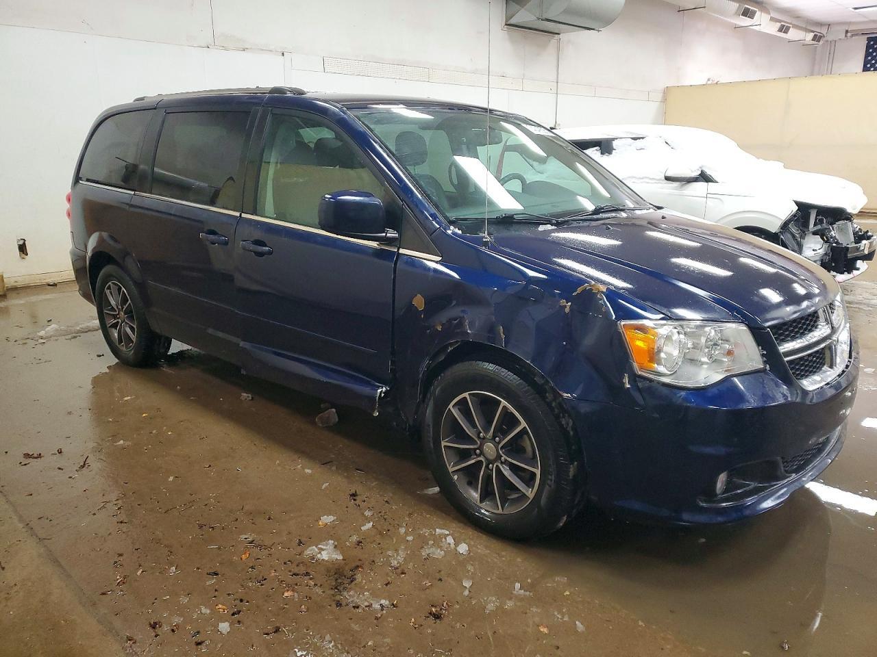 2017 DODGE GRAND CARAVAN