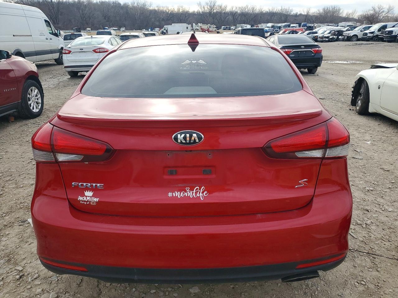 2017 KIA FORTE