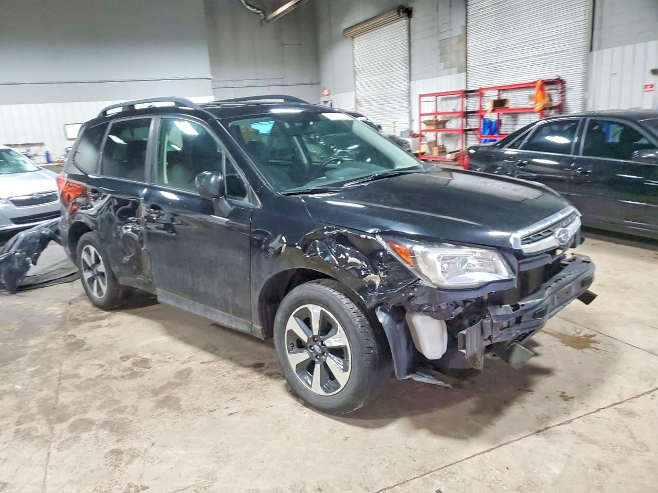 2017 SUBARU FORESTER