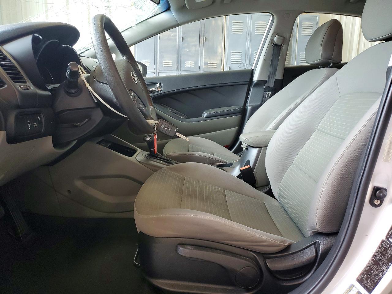 2015 KIA FORTE