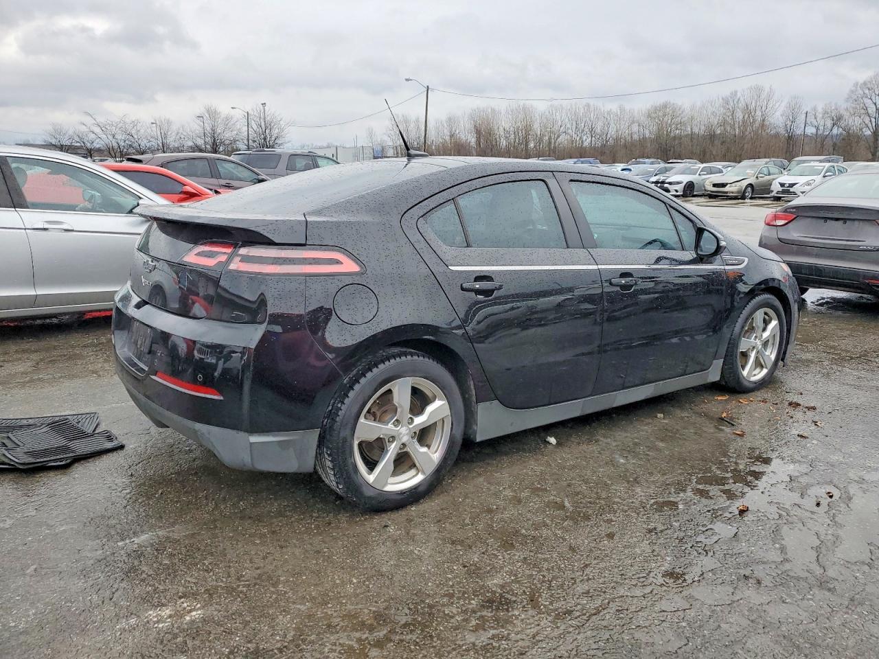 2013 CHEVROLET VOLT