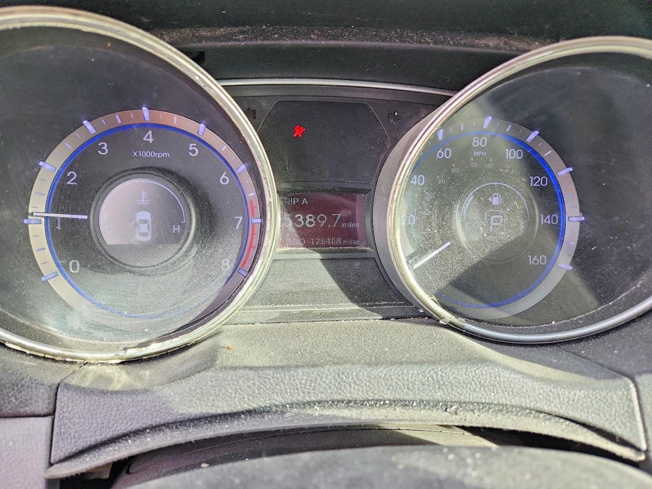 2011 HYUNDAI SONATA
