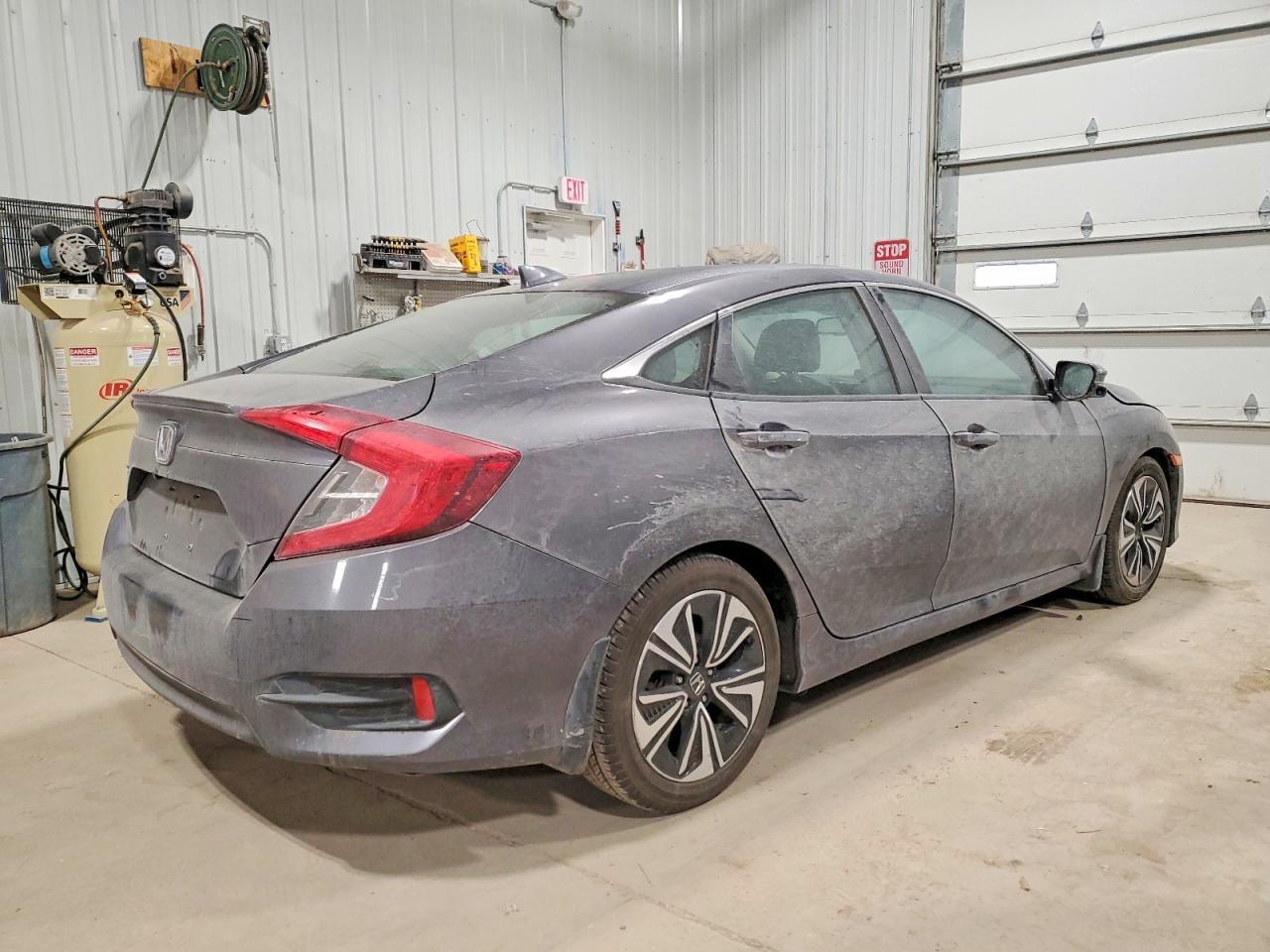 2016 HONDA CIVIC