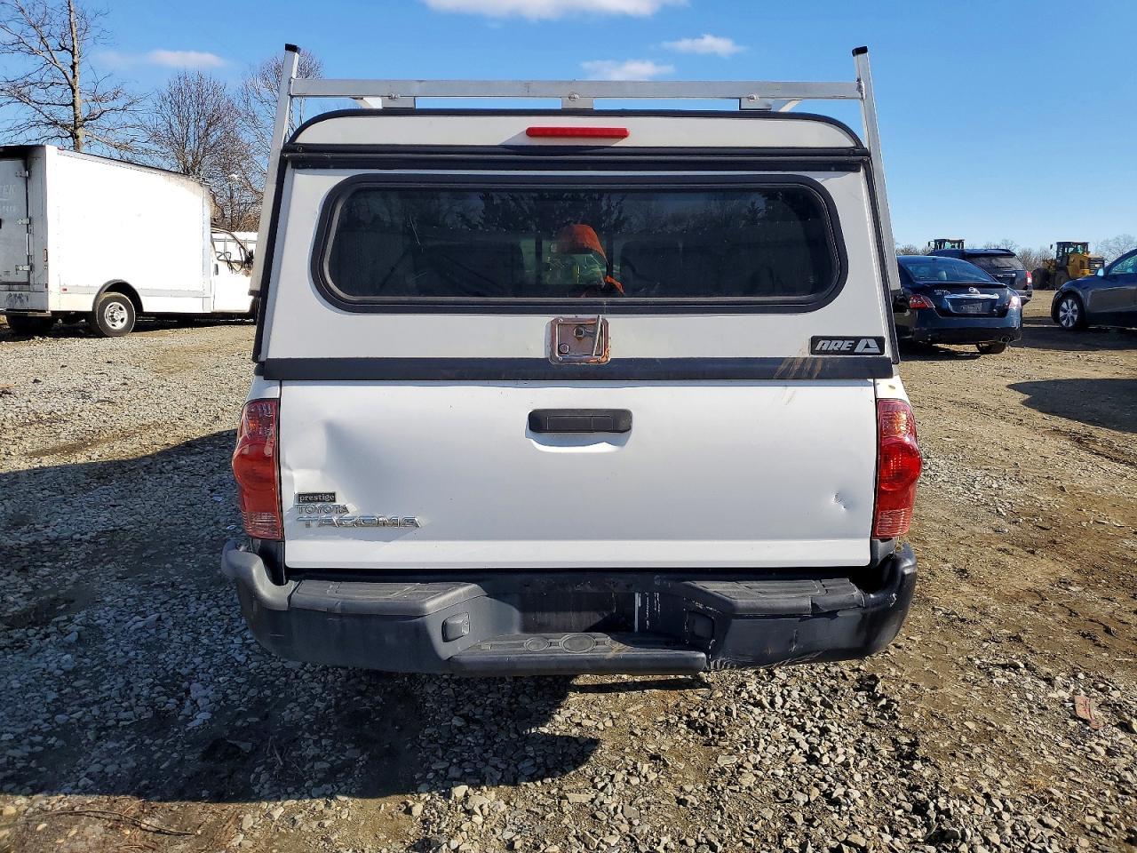 2012 TOYOTA TACOMA