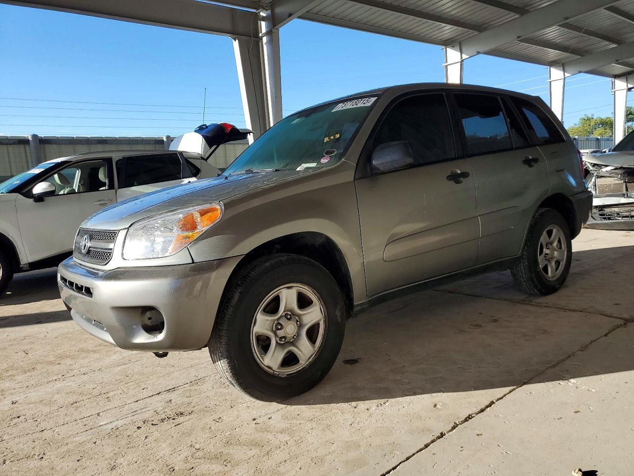 2004 TOYOTA RAV4