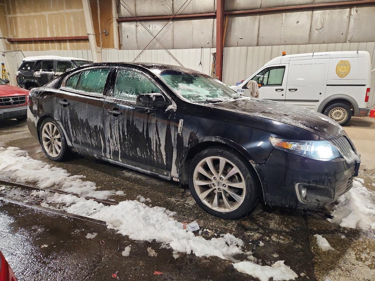 2011 LINCOLN MKS