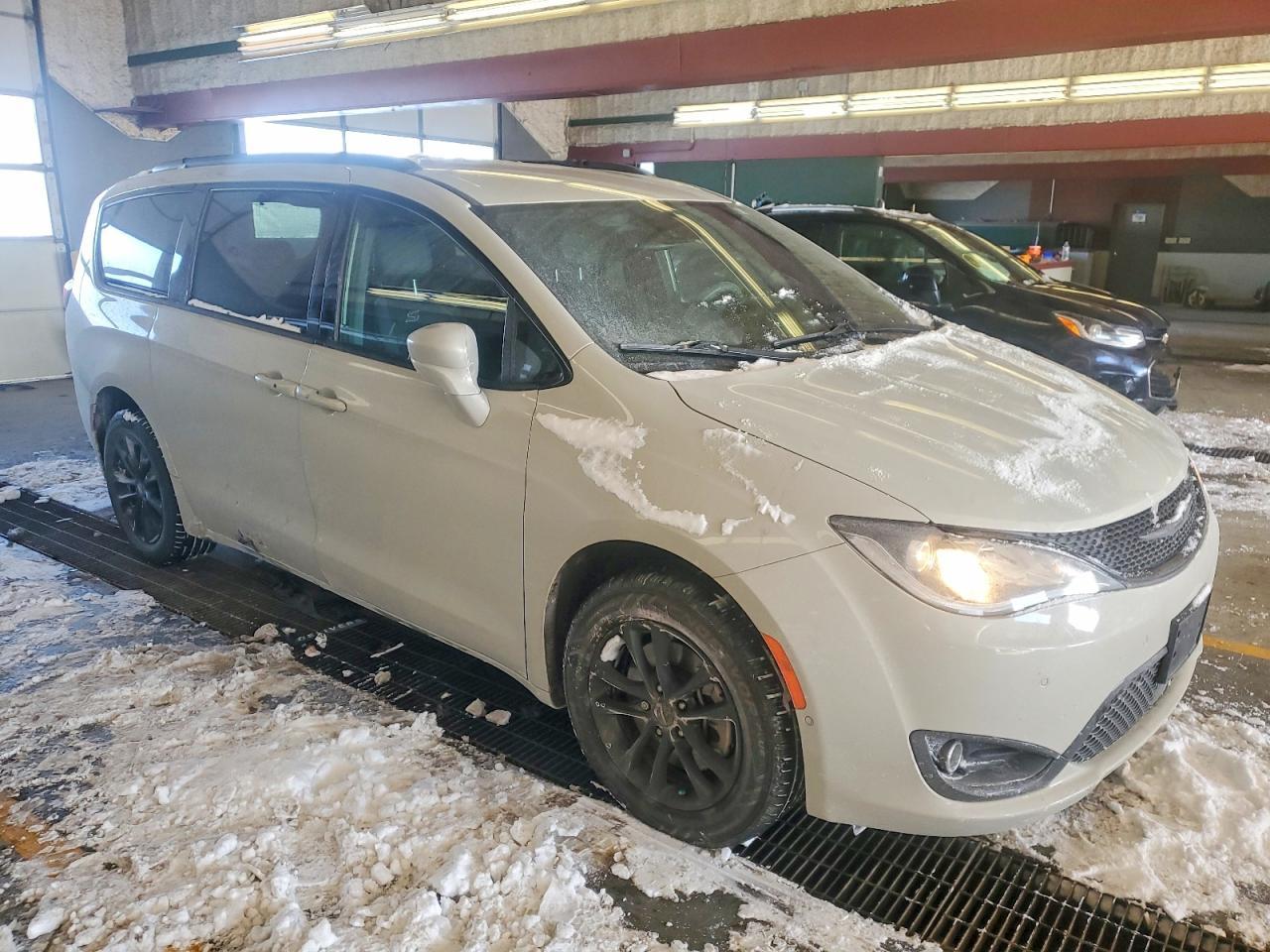2020 CHRYSLER Pacifica