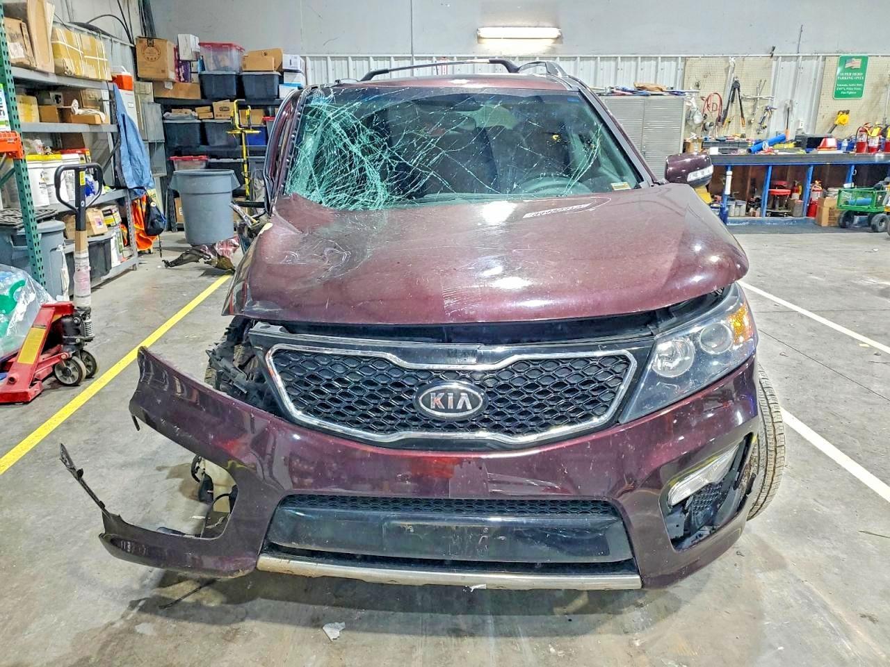 2013 KIA SORENTO