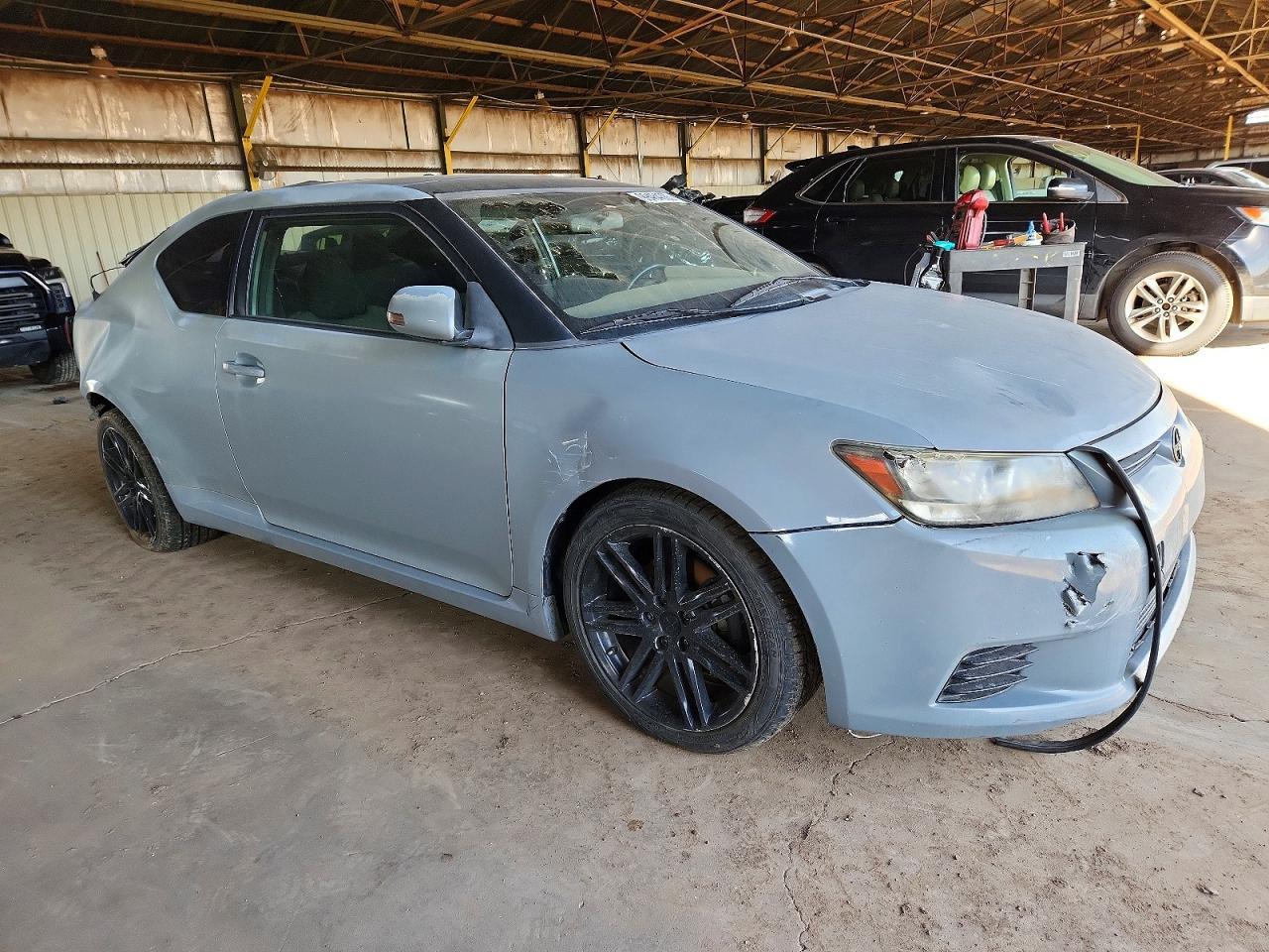 2011 TOYOTA SCION