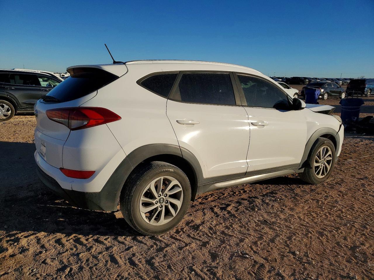 2016 HYUNDAI TUCSON