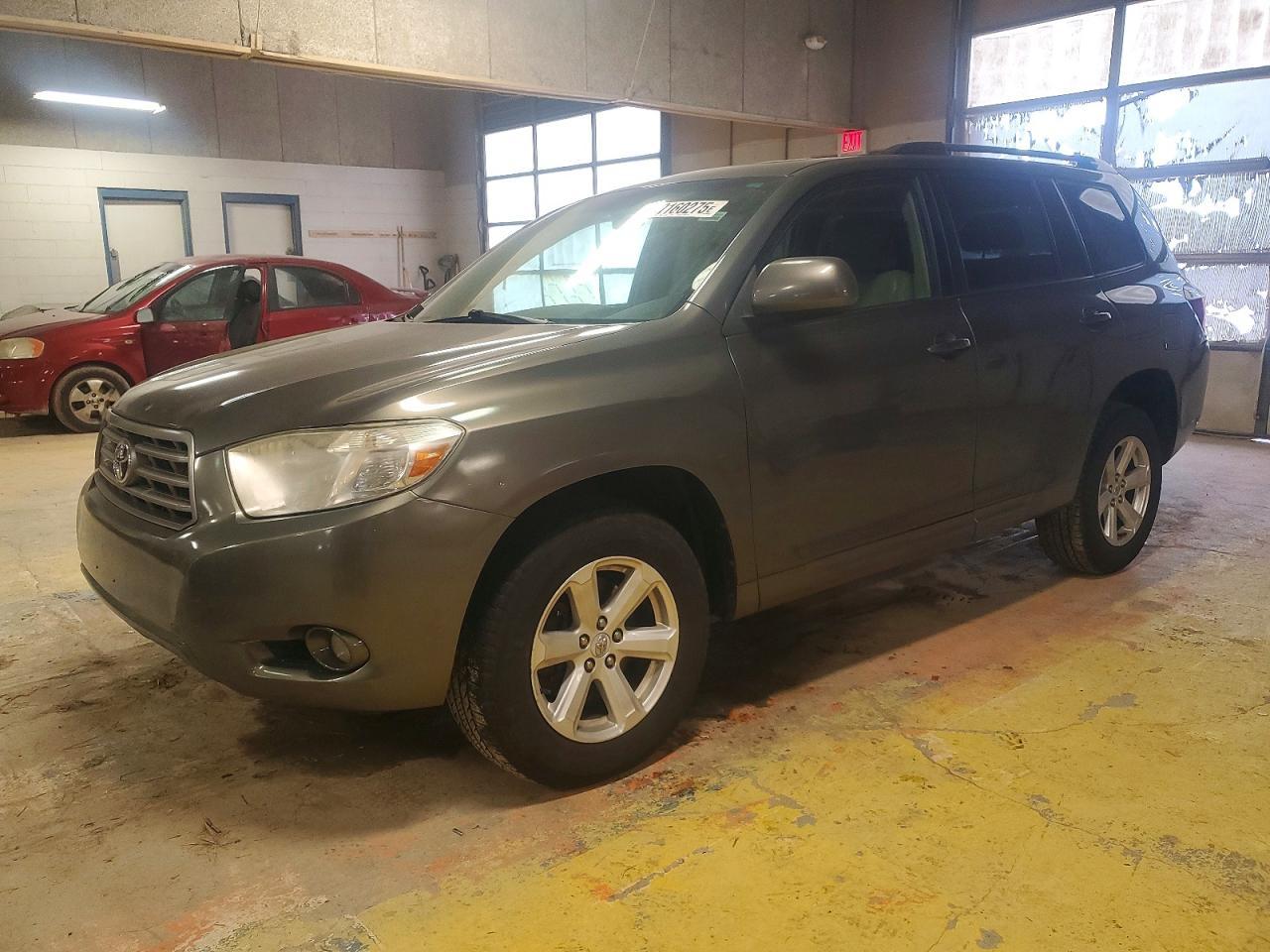 2010 TOYOTA HIGHLANDER
