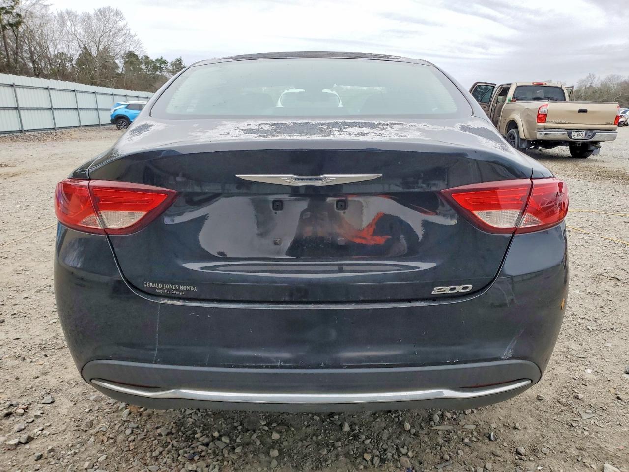 2015 CHRYSLER 200