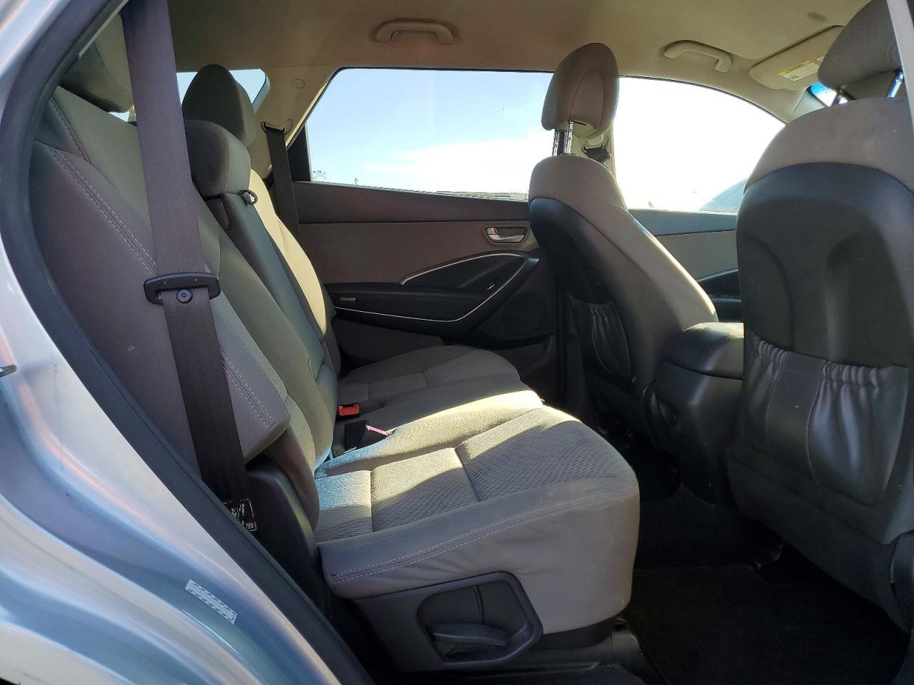 2016 HYUNDAI SANTA FE