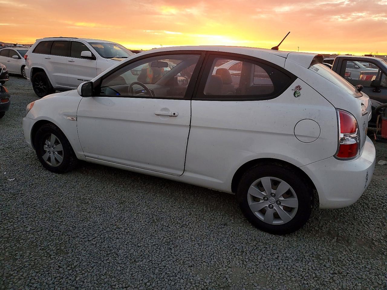 2010 HYUNDAI ACCENT
