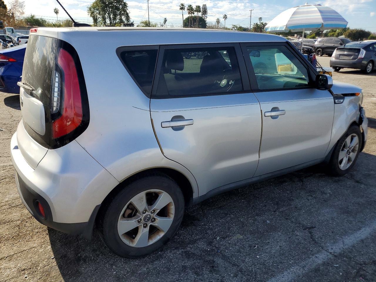 2017 KIA SOUL